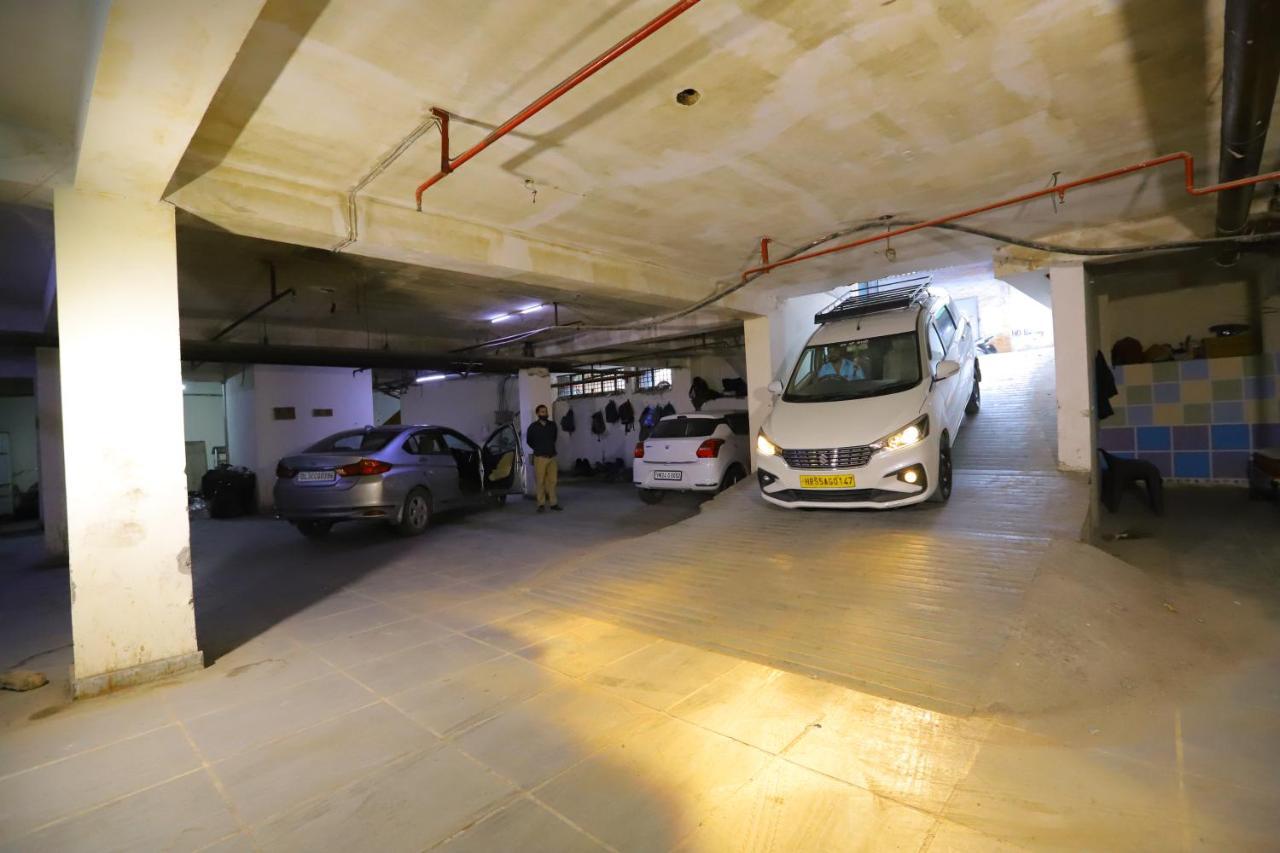 Hotel Stanley By Foxi Group- Near Delhi International Airport Nové Dillí Exteriér fotografie